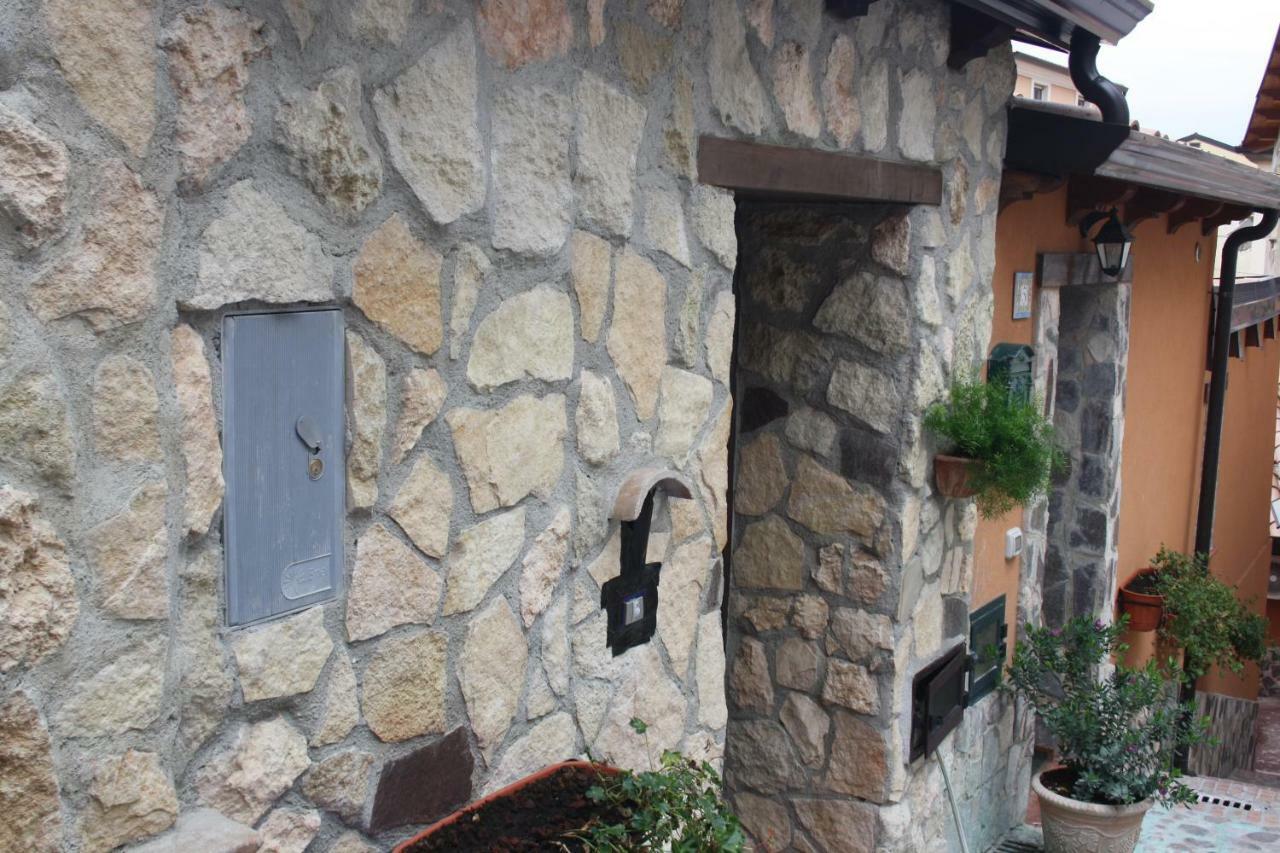 La Casetta Di Elena Ламеция-Терме Экстерьер фото